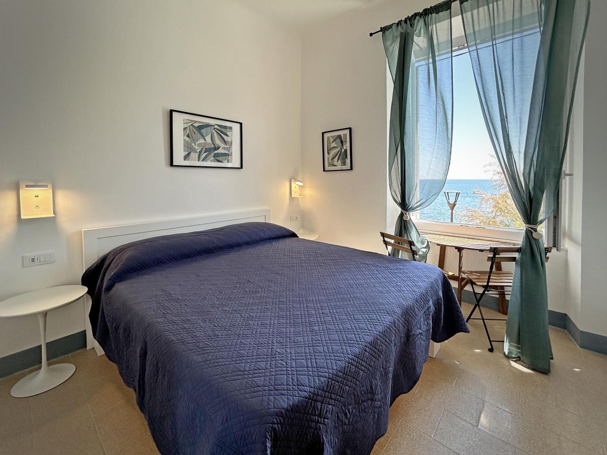 Hotel Meuble Agavi モンテロッソ・アル・マーレ エクステリア 写真