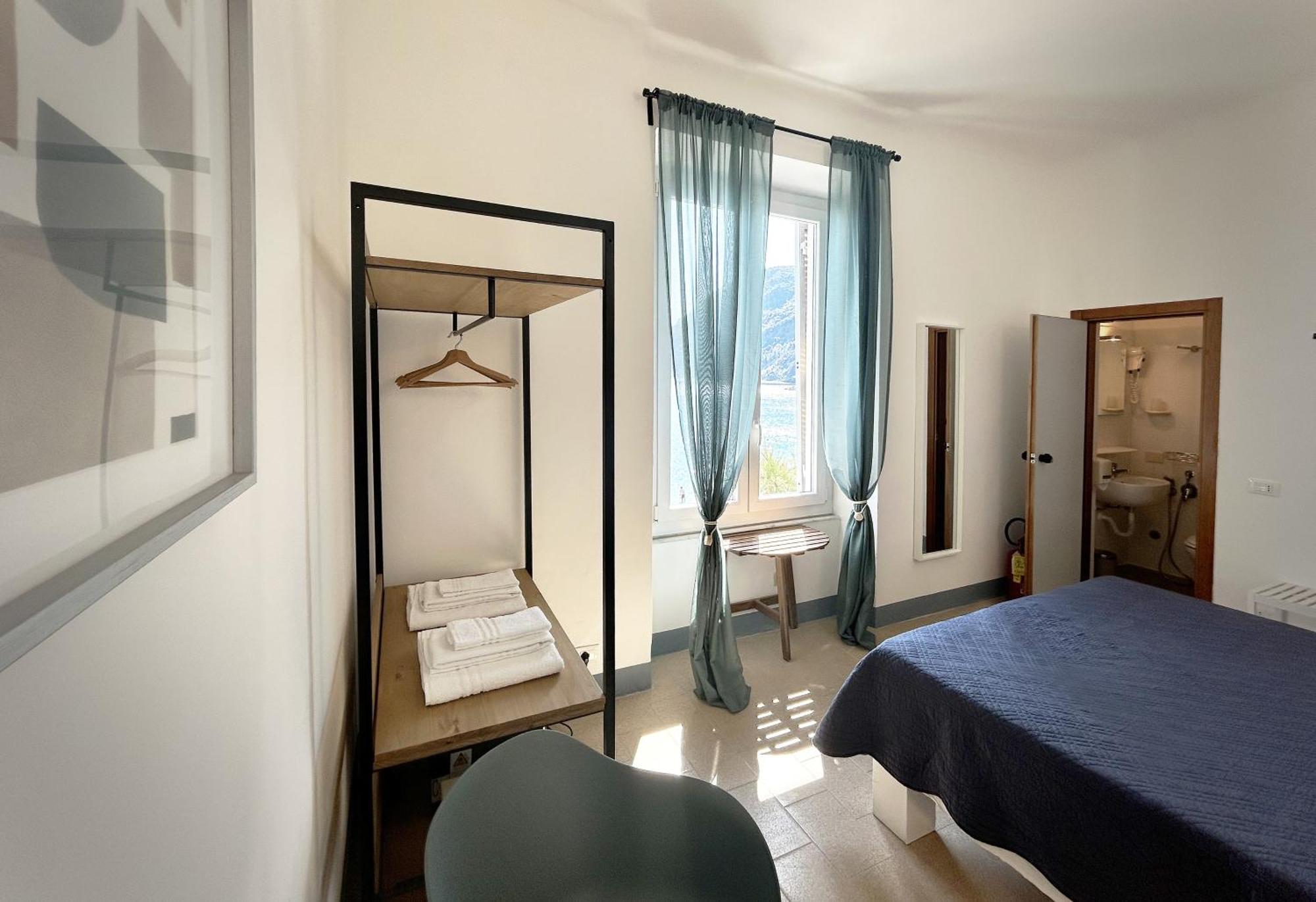 Hotel Meuble Agavi モンテロッソ・アル・マーレ エクステリア 写真